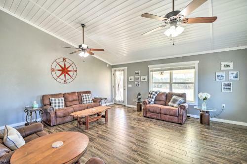 Greers Ferry Retreat With Deck And Stocked Pond!