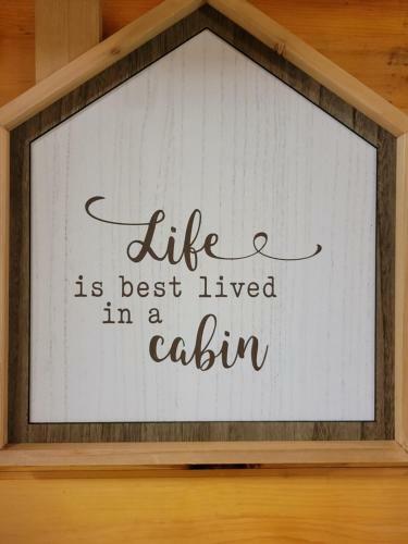 A Hasty Getaway, Amazing, Secluded Cabin For 2 On 10 Acres!