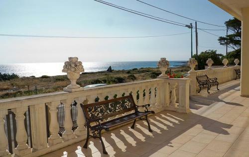 Casa Vacanza Fronte Mare - Villa Libert�