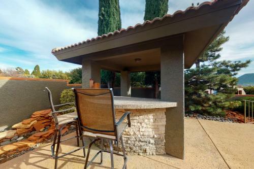 Sand Rock Retreat