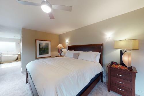 Sand Rock Retreat