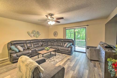 Hot Springs House With Spacious Deck And Grill!