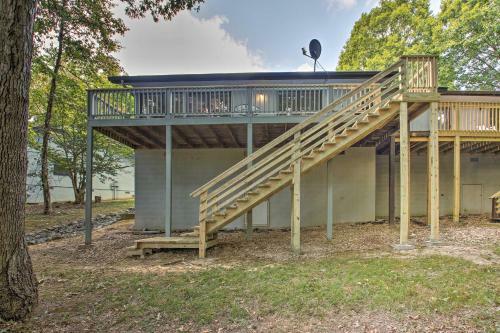 Hot Springs House With Spacious Deck And Grill!