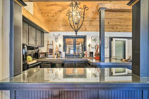 Eclectic Osage Cottage In Historic District