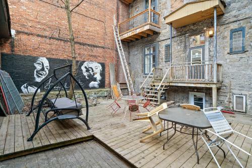 Old Port Montreal Apartments By Restavio