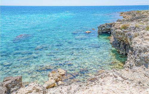 Nice Apartment In Specchiolla With Wifi And 2 Bedrooms
