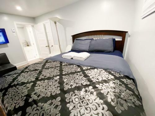 Hostal Cozy Studio, Ensuited Bathroom W/netflix