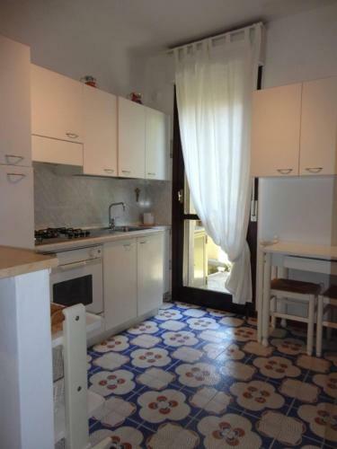 Beachfront Villa For 4 People