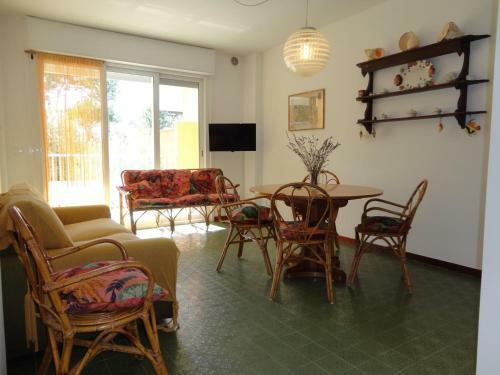 Great Location Apartment For 6 People