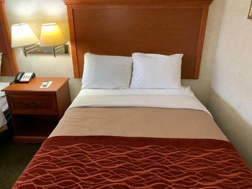 Posada Coachman's Inn Motel