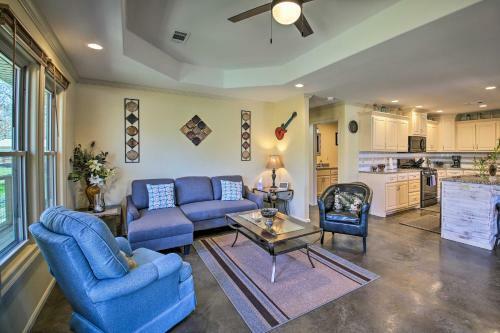 Waterfront Home With 2 Kayaks, Dock, Boat Slip!