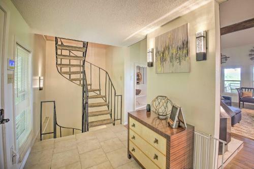 Hot Springs Home With Lake Views, Pool And Golf Access