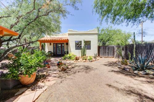 Private Southwestern Style Casita