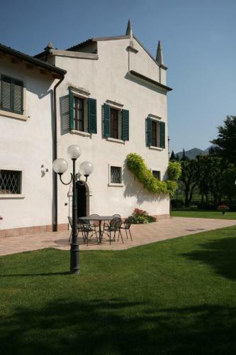 Hostal Villa Brignoli