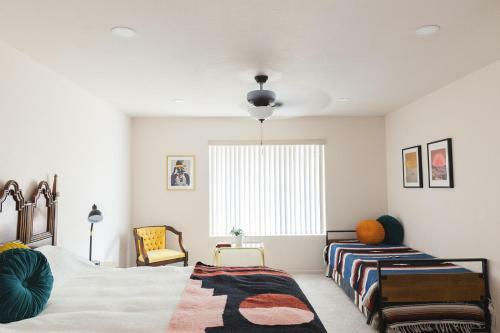 Desert Vibrations - A Private Retreat