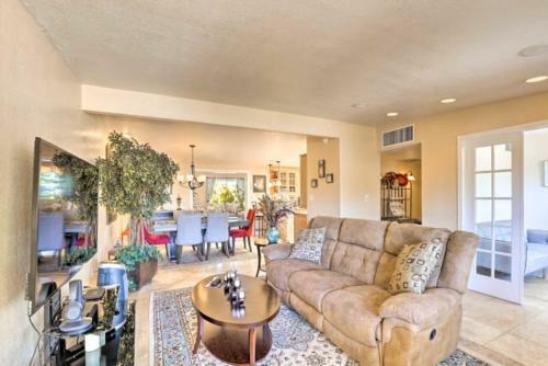 Luxury Tucson Home With Game Room And Spa Master Retreat