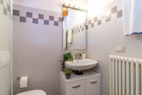Apartamento Il Balcone Delle Camelie Suite