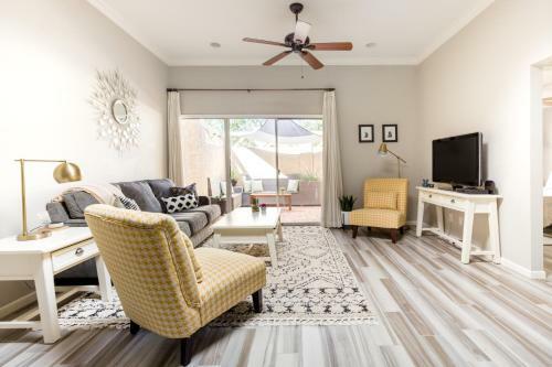 Central Phoenix Townhome