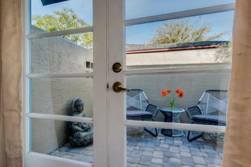 Coronado Cottage