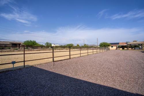 Kick Back Corral