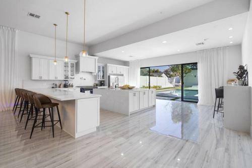The Climate Villa By Homeslice Stays