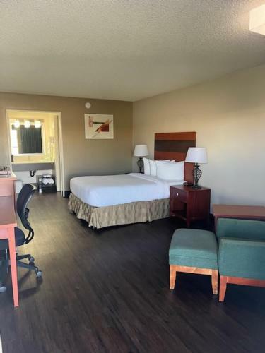 Hotel Extend -a- Suites Phoenix Airport