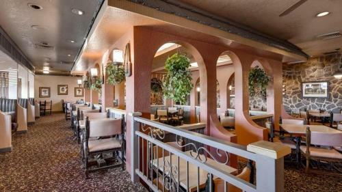 Hotel Extend -a- Suites Phoenix Airport