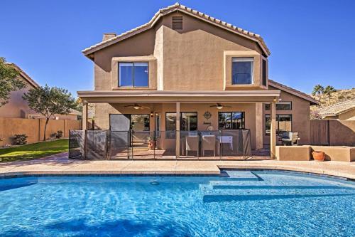Upscale, Modern Abode, Walk To South Mtn Park