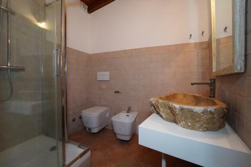 Villa Podere Dei Poeti 20 Pax