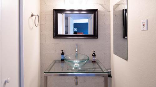 Wanderjaunt - Ace - 2br - Uptown