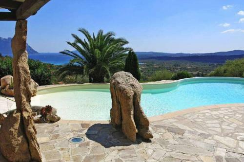 Villa And Pool Tavolara View