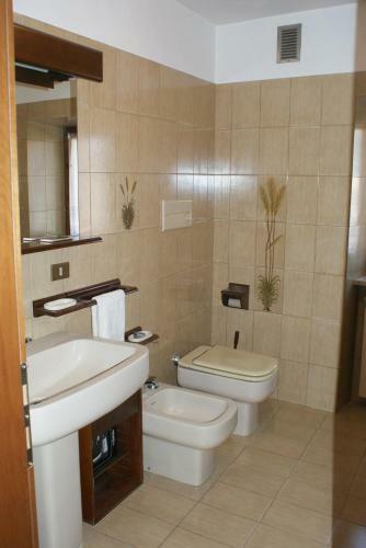 Mariva Holiday Home