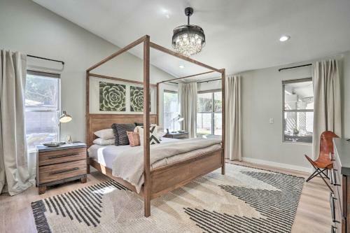 Contemporary Phoenix Gem With Putting Green!