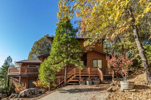 Alder Lake View Lodge