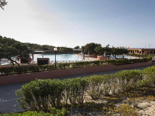 Attractive Mobile Home In Sorso With Shared Pool