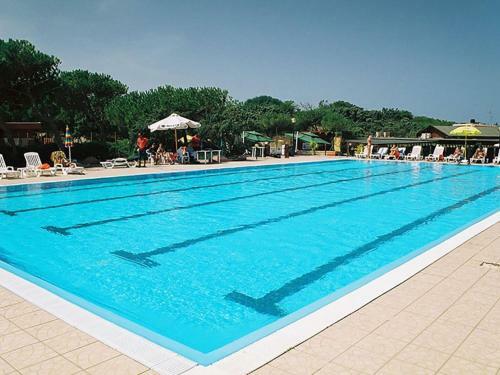 Nice Mobile Home In Sorso With Shared Pool