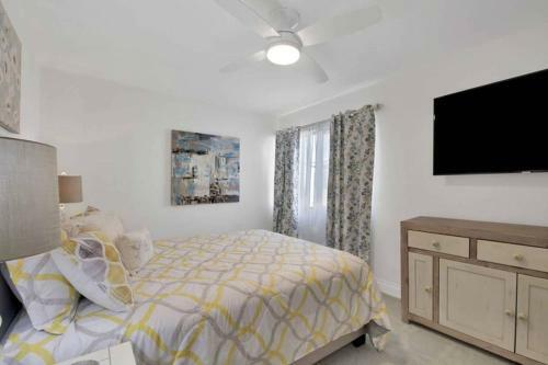 Apartamento Old Town 2 Bedroom Condo