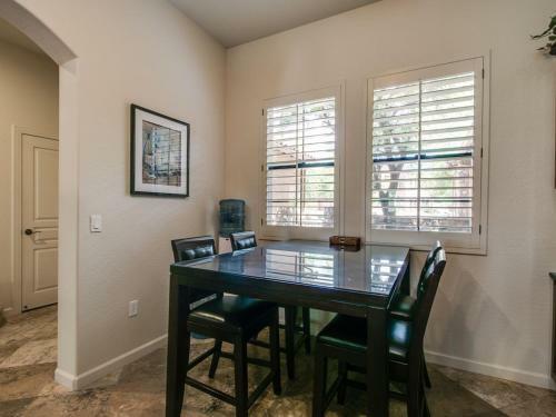 Scottsdale 4 Bdrm In Exclusive Gated Community Edit