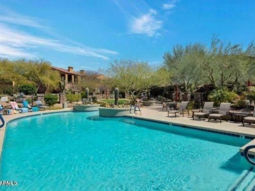 Scottsdale 4 Bdrm In Exclusive Gated Community Edit