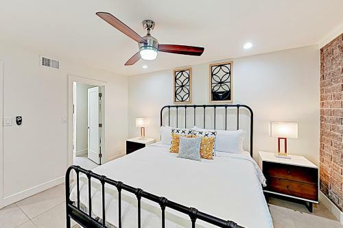 Scottsdale Siesta