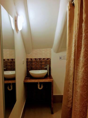 Hostal Kori Gems Inn