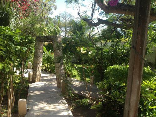 Hotel Maria's Kan Kin