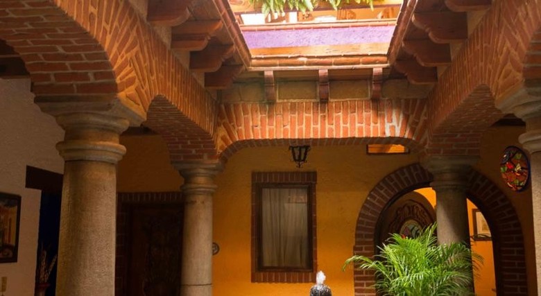 Mex Suites Casa Az�l B&B