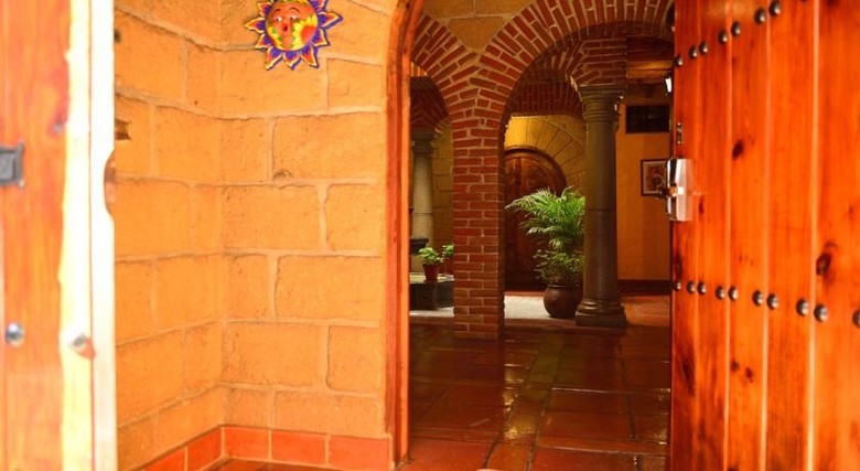 Mex Suites Casa Az�l B&B