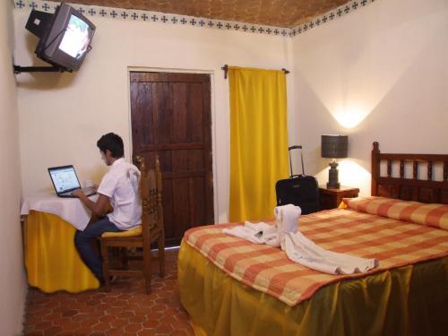 Hotel Colonial