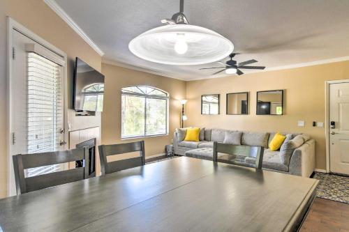 Apartamento Lush Condo With Private Balcony And Mtn Views!
