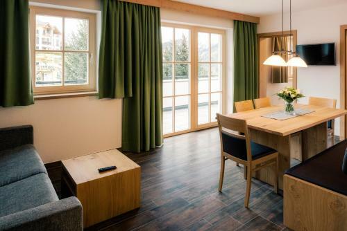 Apartamentos Appartements Alexander