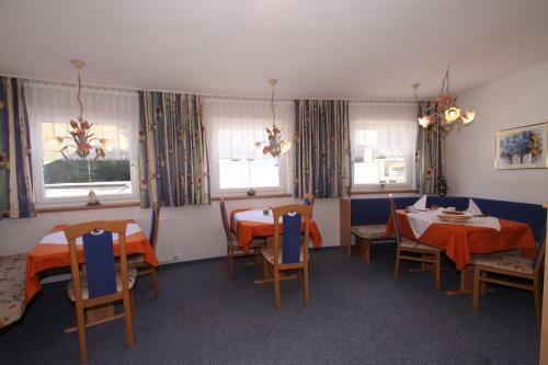 Hostal Apart Garni Arosa