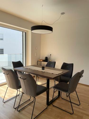 Luxury - Apartment Mit Balkon In Seen�he