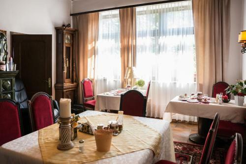 Hostal Villa Neuwirth